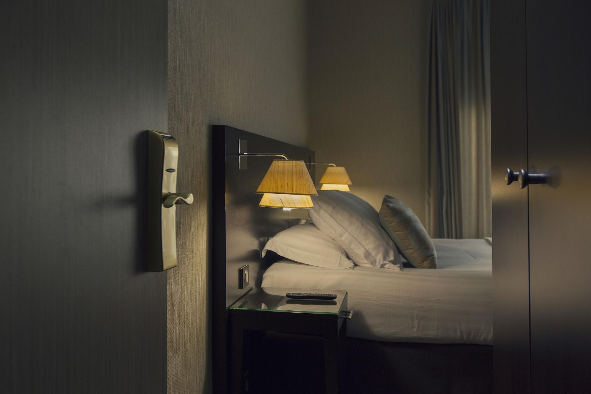 Best Western Plus Richelieu Limoges Bagian luar foto