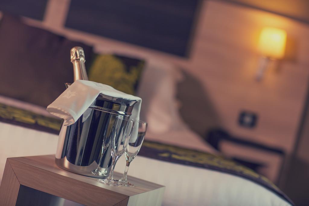 Best Western Plus Richelieu Limoges Bagian luar foto