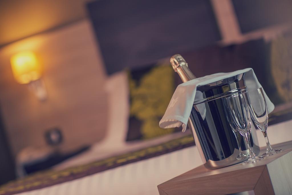 Best Western Plus Richelieu Limoges Bagian luar foto